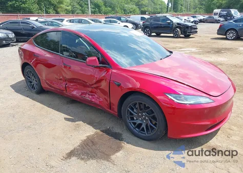 2025 Tesla Model 3 Long Range All-Wheel Drive из США, поврежденный, VIN 5YJ3E1EB4SF879117